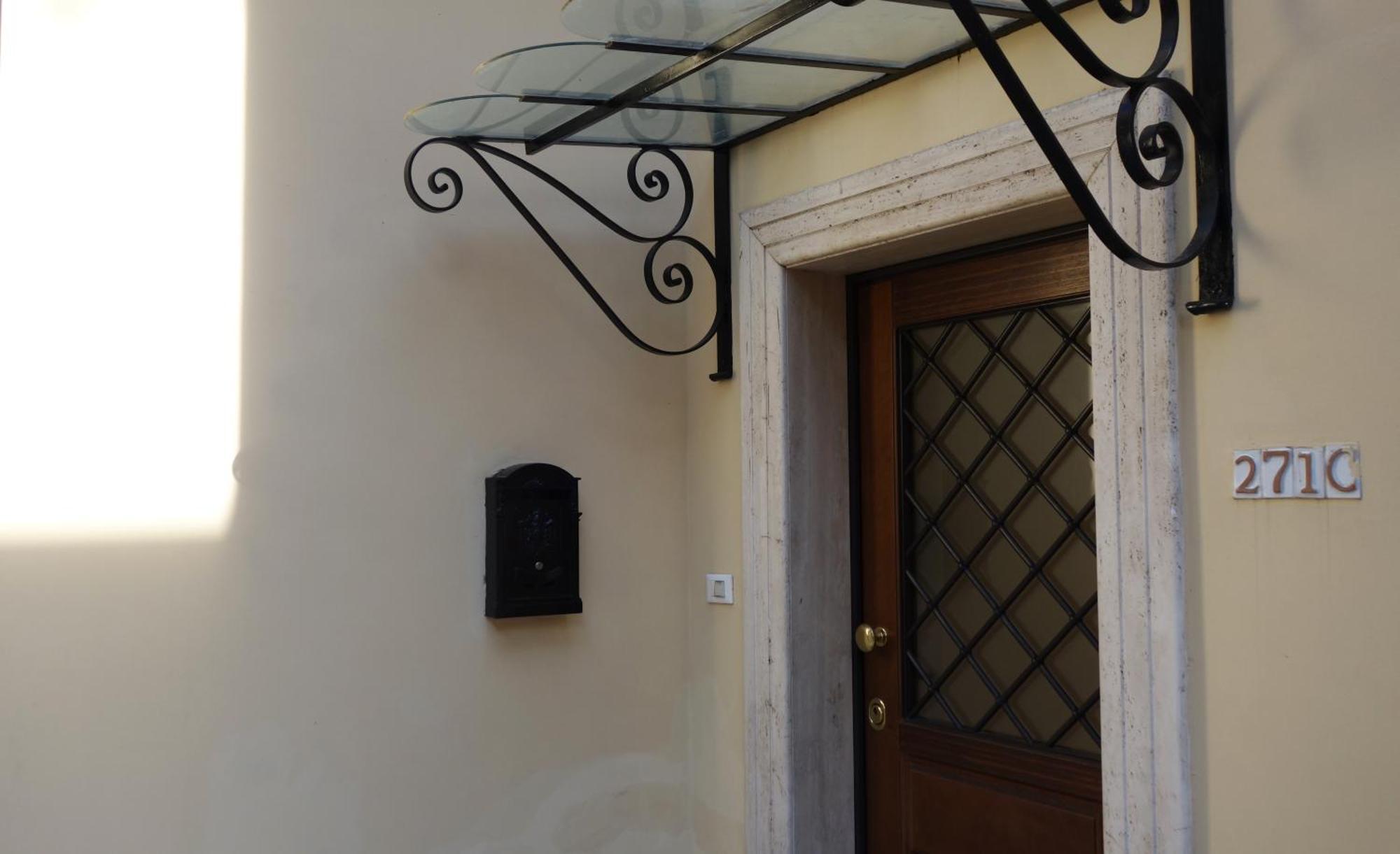 Eleonora'S Apartment Ρώμη Εξωτερικό φωτογραφία